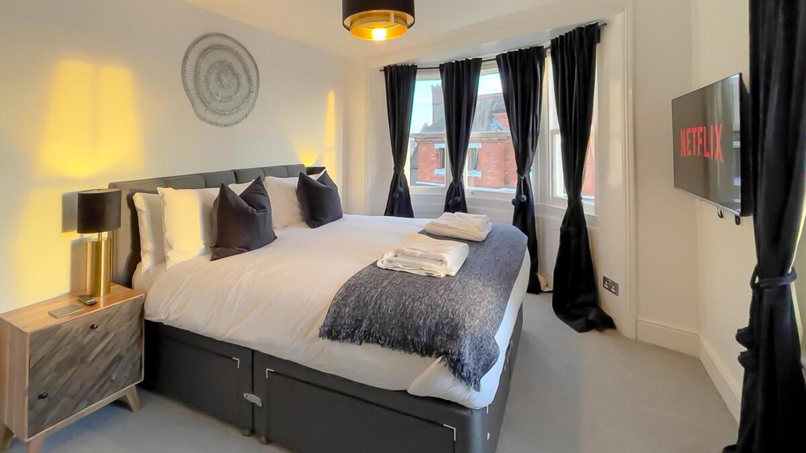 Luxury Ramsgate Harbour View By Adliv Apartment Exterior photo